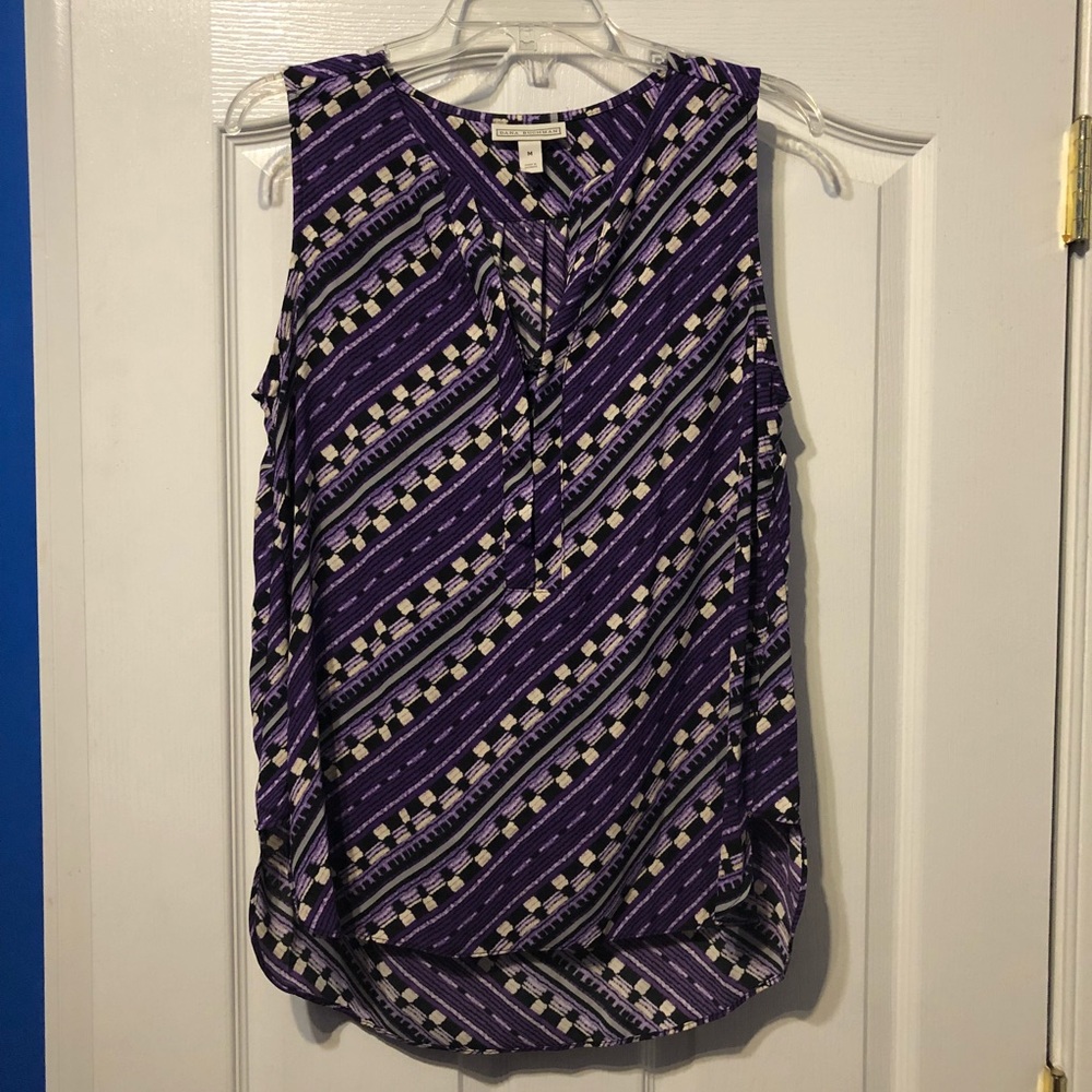 Dana Buchman NWOT sleeveless top